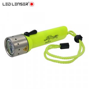 Lampe de plongée Frogman Led Lenser D14 + 4 piles AA Offertes