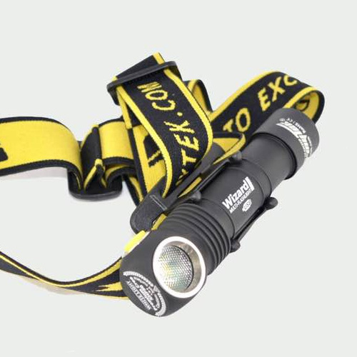 Lampe frontale TRAIL running Armytek Wizard Pro Magnet USB XHP50 WARM 2150  Lumens garantie 10 ANS